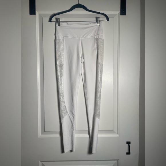 Victoria Sport White Leggings with Sparkly Palm Leaf Detailing - Picture 2 of 7